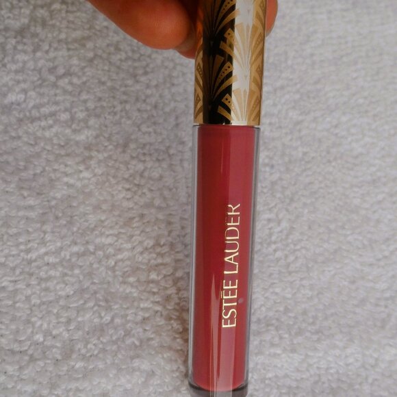 Estee lauder - lip gloss - NEW - Picture 1 of 3